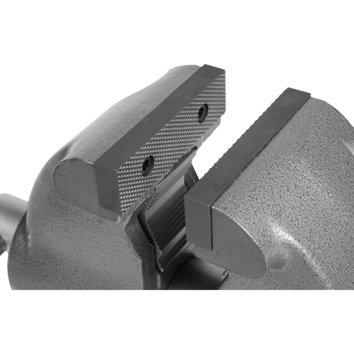 Wilton C-1 Pipe and Bench Vise, 4-1/2" Jaw Width, 6" Max Jaw Opening, 4-3/4" Throat Depth - 28826 - AlpineTech Company